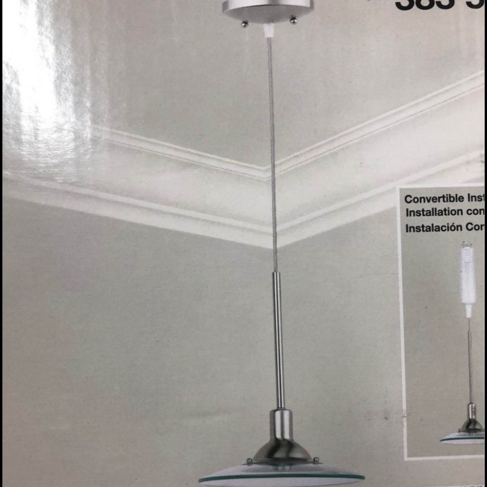 Hampton bay pendant light. New in the box